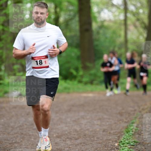 19.04.2026 - Hammer Lauf Dr. Thomas Lammeyer http://msf.ph/oto/9556285 19.04.2026 12:38:31 Laufen 181 meine-sportfotos.de