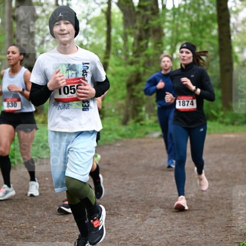 19.04.2026 - Hammer Lauf Dr. Thomas Lammeyer http://msf.ph/oto/9556372 19.04.2026 12:38:39 Laufen 830, 1056, 1874 meine-sportfotos.de