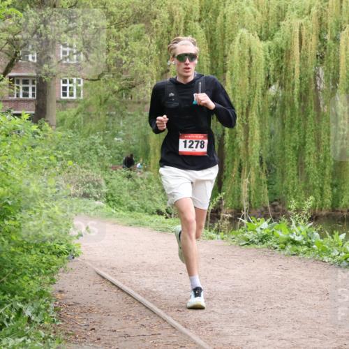 19.04.2026 - Hammer Lauf Lena Gebhardt http://msf.ph/oto/9556386 19.04.2026 11:47:41 Laufen 16, 1278 meine-sportfotos.de