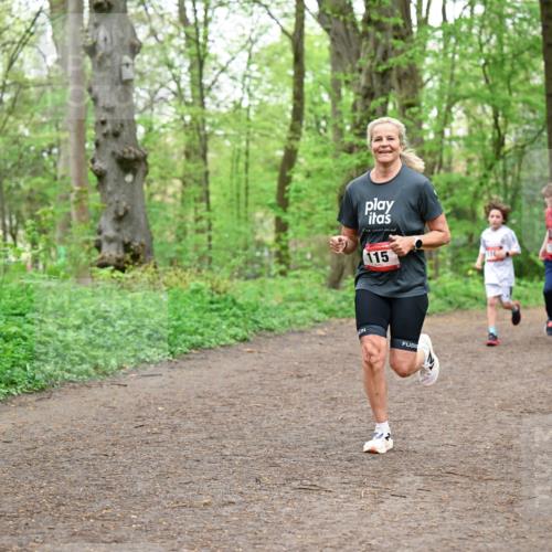 19.04.2026 - Hammer Lauf Dr. Thomas Lammeyer http://msf.ph/oto/9556392 19.04.2026 12:38:41 Laufen 115, 1116 meine-sportfotos.de