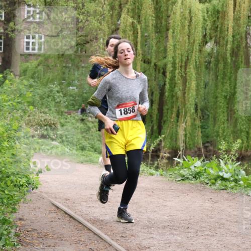 19.04.2026 - Hammer Lauf Lena Gebhardt http://msf.ph/oto/9556477 19.04.2026 11:50:58 Laufen 16, 1858 meine-sportfotos.de