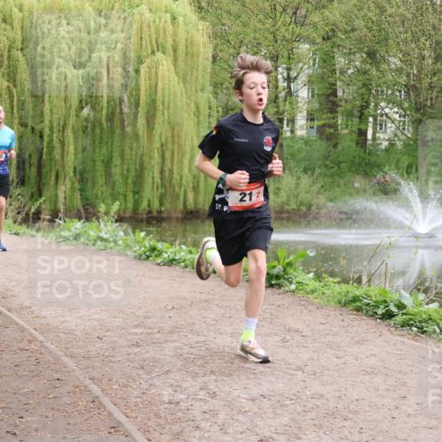 19.04.2026 - Hammer Lauf Lena Gebhardt http://msf.ph/oto/9556507 19.04.2026 11:51:08 Laufen 95, 20, 212 meine-sportfotos.de