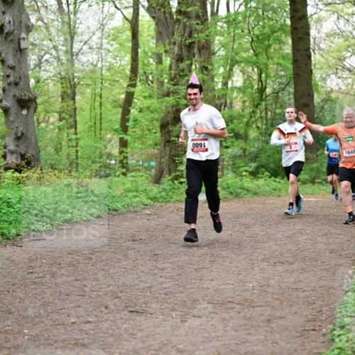 19.04.2026 - Hammer Lauf Dr. Thomas Lammeyer http://msf.ph/oto/9556616 19.04.2026 12:39:06 Laufen 089, 1649, 212 meine-sportfotos.de