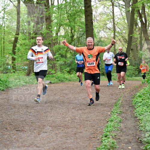 19.04.2026 - Hammer Lauf Dr. Thomas Lammeyer http://msf.ph/oto/9556628 19.04.2026 12:39:07 Laufen 0891, 1649, 473, 212 meine-sportfotos.de