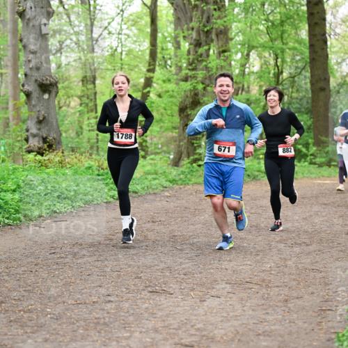 19.04.2026 - Hammer Lauf Dr. Thomas Lammeyer http://msf.ph/oto/9556907 19.04.2026 12:39:44 Laufen 1788, 671, 882, 1886, 1036 meine-sportfotos.de