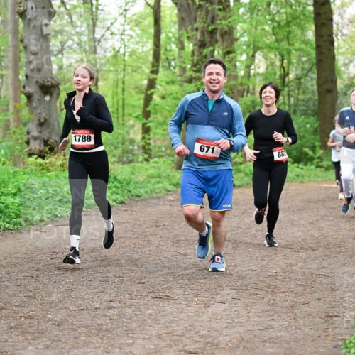 19.04.2026 - Hammer Lauf Dr. Thomas Lammeyer http://msf.ph/oto/9556909 19.04.2026 12:39:45 Laufen 1788, 671, 882 meine-sportfotos.de