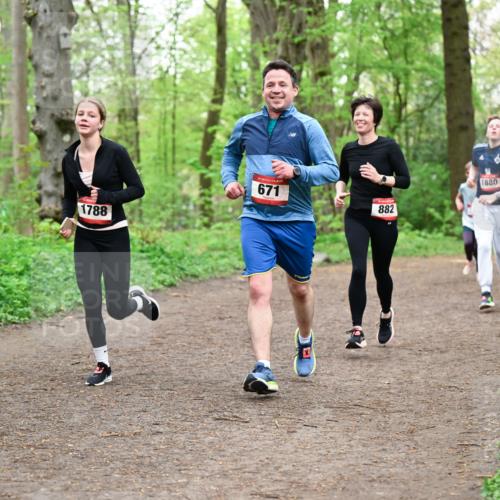 19.04.2026 - Hammer Lauf Dr. Thomas Lammeyer http://msf.ph/oto/9556910 19.04.2026 12:39:45 Laufen 1788, 671, 882, 1880 meine-sportfotos.de
