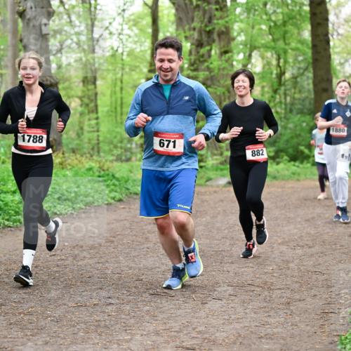 19.04.2026 - Hammer Lauf Dr. Thomas Lammeyer http://msf.ph/oto/9556912 19.04.2026 12:39:45 Laufen 1788, 671, 882, 1880 meine-sportfotos.de