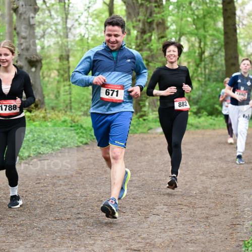 19.04.2026 - Hammer Lauf Dr. Thomas Lammeyer http://msf.ph/oto/9556914 19.04.2026 12:39:45 Laufen 1788, 671, 882 meine-sportfotos.de