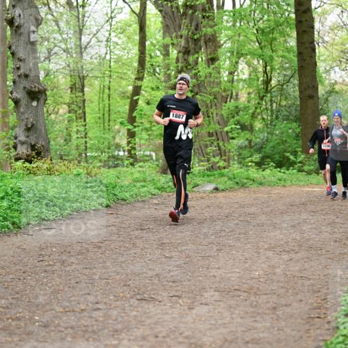 19.04.2026 - Hammer Lauf Dr. Thomas Lammeyer http://msf.ph/oto/9556980 19.04.2026 12:39:57 Laufen 1887, 1596, 670, 1255 meine-sportfotos.de