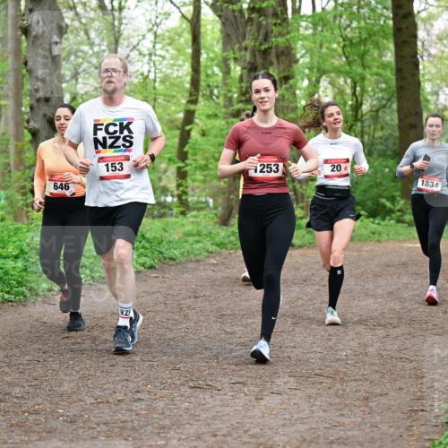 19.04.2026 - Hammer Lauf Dr. Thomas Lammeyer http://msf.ph/oto/9557027 19.04.2026 12:40:04 Laufen 646, 153, 253, 204, 1834, 577 meine-sportfotos.de