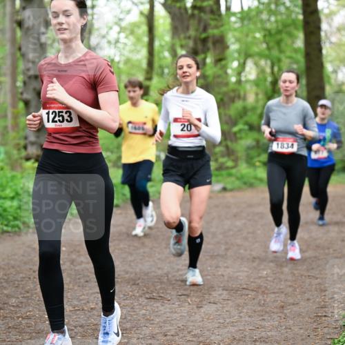 19.04.2026 - Hammer Lauf Dr. Thomas Lammeyer http://msf.ph/oto/9557029 19.04.2026 12:40:05 Laufen 1253, 1834 meine-sportfotos.de