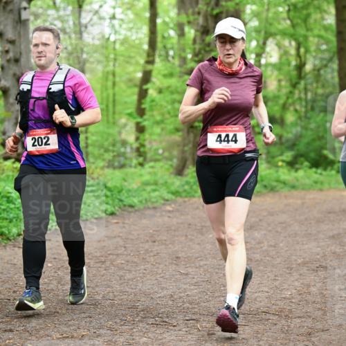 19.04.2026 - Hammer Lauf Dr. Thomas Lammeyer http://msf.ph/oto/9557412 19.04.2026 12:41:12 Laufen 2015, 201, 202, 444, 336 meine-sportfotos.de