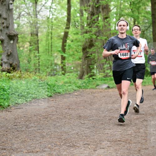 19.04.2026 - Hammer Lauf Dr. Thomas Lammeyer http://msf.ph/oto/9557440 19.04.2026 12:41:35 Laufen 2015, 1681 meine-sportfotos.de