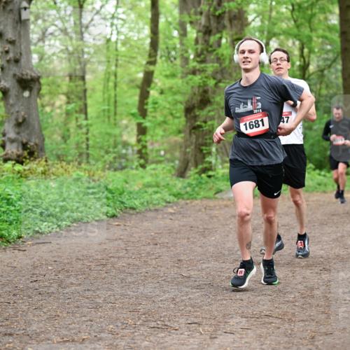 19.04.2026 - Hammer Lauf Dr. Thomas Lammeyer http://msf.ph/oto/9557441 19.04.2026 12:41:36 Laufen 2015, 1681 meine-sportfotos.de