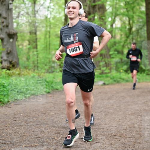 19.04.2026 - Hammer Lauf Dr. Thomas Lammeyer http://msf.ph/oto/9557446 19.04.2026 12:41:36 Laufen 2015, 1681 meine-sportfotos.de