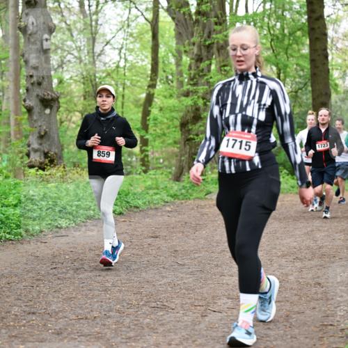 19.04.2026 - Hammer Lauf Dr. Thomas Lammeyer http://msf.ph/oto/9557558 19.04.2026 12:41:55 Laufen 859, 1715, 1011, 1723 meine-sportfotos.de