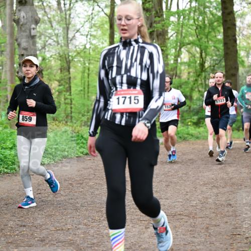 19.04.2026 - Hammer Lauf Dr. Thomas Lammeyer http://msf.ph/oto/9557561 19.04.2026 12:41:55 Laufen 859, 1715, 157, 1723 meine-sportfotos.de