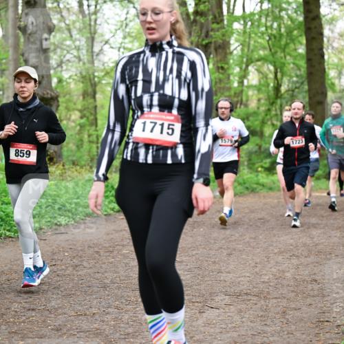 19.04.2026 - Hammer Lauf Dr. Thomas Lammeyer http://msf.ph/oto/9557563 19.04.2026 12:41:56 Laufen 859, 1715, 1579, 1723 meine-sportfotos.de