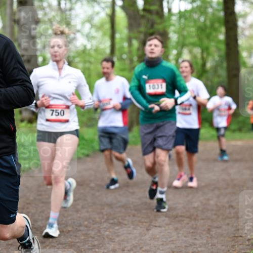 19.04.2026 - Hammer Lauf Dr. Thomas Lammeyer http://msf.ph/oto/9557585 19.04.2026 12:41:59 Laufen 750, 1031 meine-sportfotos.de
