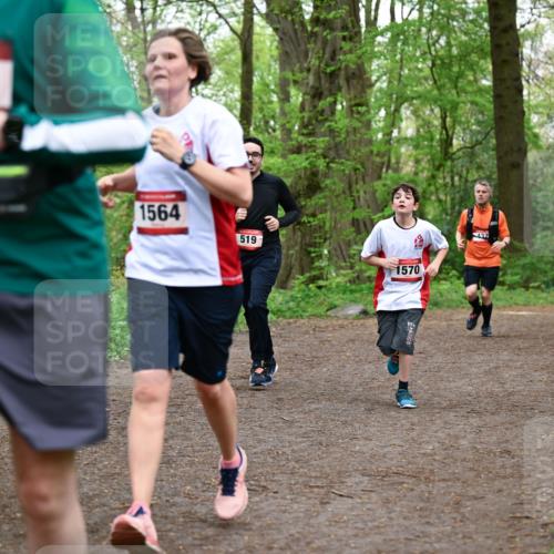 19.04.2026 - Hammer Lauf Dr. Thomas Lammeyer http://msf.ph/oto/9557595 19.04.2026 12:42:01 Laufen 1031, 1564, 519, 1570, 432, 1474 meine-sportfotos.de