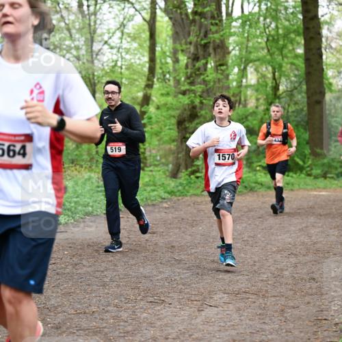 19.04.2026 - Hammer Lauf Dr. Thomas Lammeyer http://msf.ph/oto/9557597 19.04.2026 12:42:01 Laufen 1564, 519, 1570, 422 meine-sportfotos.de