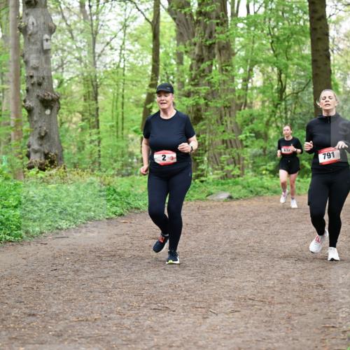 19.04.2026 - Hammer Lauf Dr. Thomas Lammeyer http://msf.ph/oto/9557755 19.04.2026 12:42:30 Laufen 632, 791, 870 meine-sportfotos.de