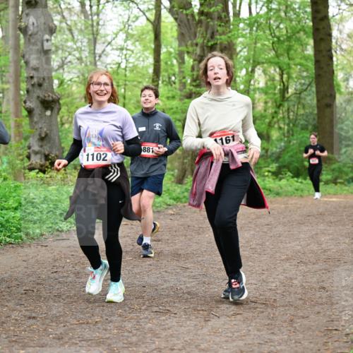 19.04.2026 - Hammer Lauf Dr. Thomas Lammeyer http://msf.ph/oto/9557830 19.04.2026 12:42:42 Laufen 1243, 1102, 881, 161 meine-sportfotos.de