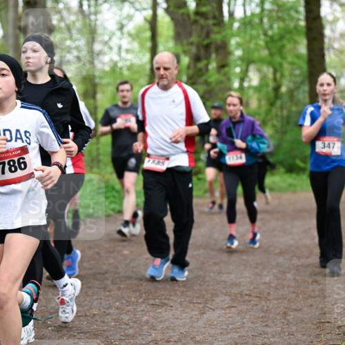 19.04.2026 - Hammer Lauf Dr. Thomas Lammeyer http://msf.ph/oto/9557888 19.04.2026 12:42:50 Laufen 1786, 347, 1585, 1134 meine-sportfotos.de