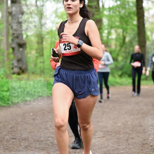 19.04.2026 - Hammer Lauf Dr. Thomas Lammeyer http://msf.ph/oto/9557968 19.04.2026 12:43:05 Laufen  meine-sportfotos.de