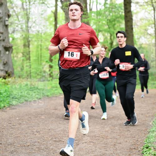 19.04.2026 - Hammer Lauf Dr. Thomas Lammeyer http://msf.ph/oto/9558105 19.04.2026 12:43:40 Laufen 1068 meine-sportfotos.de