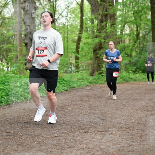 19.04.2026 - Hammer Lauf Dr. Thomas Lammeyer http://msf.ph/oto/9558270 19.04.2026 12:44:14 Laufen 727, 682 meine-sportfotos.de