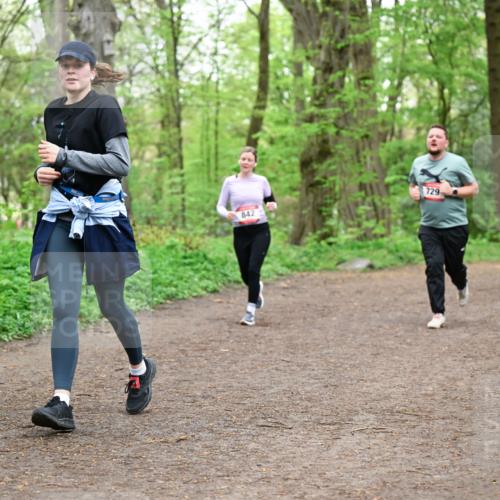 19.04.2026 - Hammer Lauf Dr. Thomas Lammeyer http://msf.ph/oto/9558345 19.04.2026 12:44:26 Laufen 842, 729 meine-sportfotos.de
