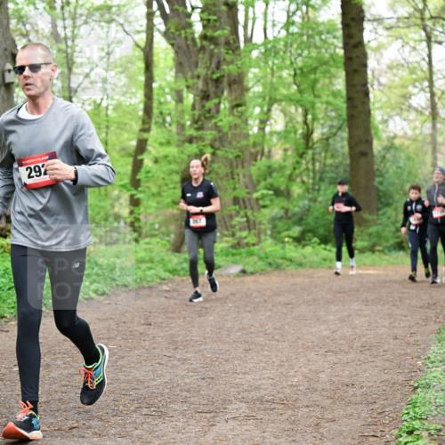 19.04.2026 - Hammer Lauf Dr. Thomas Lammeyer http://msf.ph/oto/9558656 19.04.2026 12:45:30 Laufen 292, 267 meine-sportfotos.de