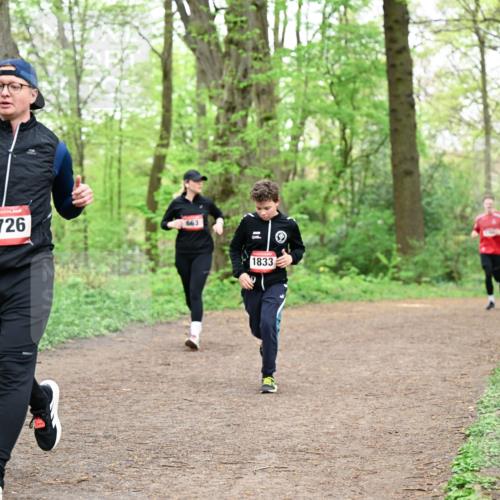 19.04.2026 - Hammer Lauf Dr. Thomas Lammeyer http://msf.ph/oto/9558685 19.04.2026 12:45:34 Laufen 1726, 1833 meine-sportfotos.de