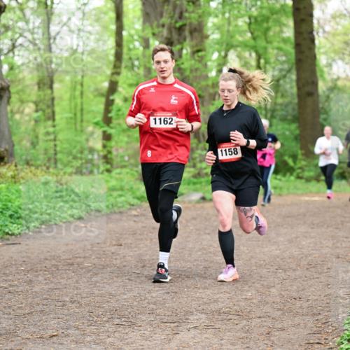 19.04.2026 - Hammer Lauf Dr. Thomas Lammeyer http://msf.ph/oto/9558698 19.04.2026 12:45:39 Laufen 1162, 1158 meine-sportfotos.de