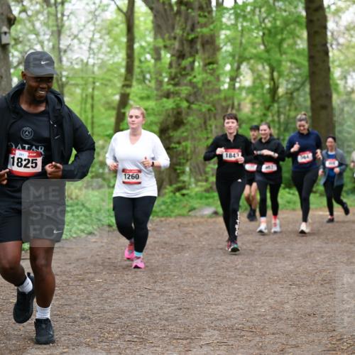 19.04.2026 - Hammer Lauf Dr. Thomas Lammeyer http://msf.ph/oto/9558734 19.04.2026 12:45:45 Laufen 281, 1825, 1260, 1843, 187 meine-sportfotos.de