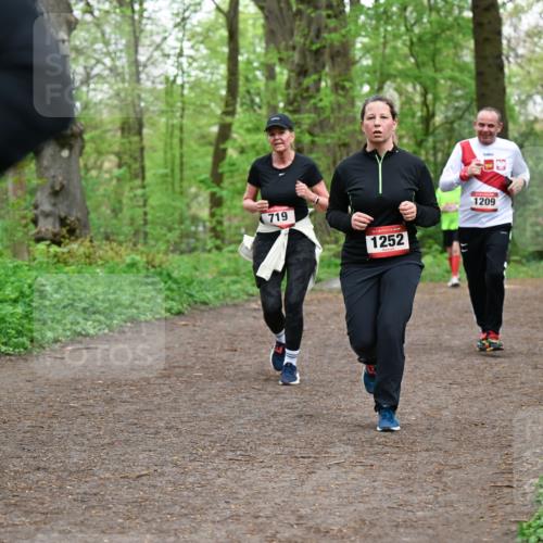 19.04.2026 - Hammer Lauf Dr. Thomas Lammeyer http://msf.ph/oto/9558822 19.04.2026 12:46:06 Laufen 719, 1252, 1209 meine-sportfotos.de