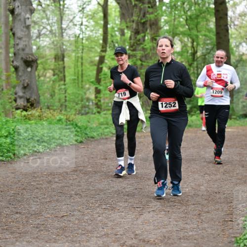 19.04.2026 - Hammer Lauf Dr. Thomas Lammeyer http://msf.ph/oto/9558824 19.04.2026 12:46:06 Laufen 719, 1252, 1209 meine-sportfotos.de