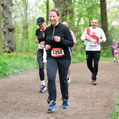 19.04.2026 - Hammer Lauf Dr. Thomas Lammeyer http://msf.ph/oto/9558827 19.04.2026 12:46:07 Laufen 719, 1252, 1209 meine-sportfotos.de