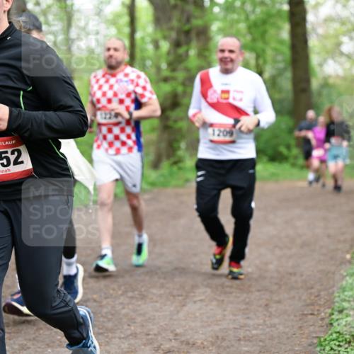 19.04.2026 - Hammer Lauf Dr. Thomas Lammeyer http://msf.ph/oto/9558833 19.04.2026 12:46:08 Laufen 1252, 1209 meine-sportfotos.de