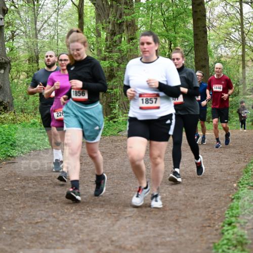 19.04.2026 - Hammer Lauf Dr. Thomas Lammeyer http://msf.ph/oto/9558859 19.04.2026 12:46:13 Laufen 228, 1856, 1857, 1840 meine-sportfotos.de