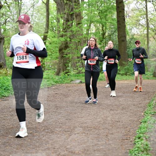 19.04.2026 - Hammer Lauf Dr. Thomas Lammeyer http://msf.ph/oto/9558939 19.04.2026 12:46:29 Laufen 1581, 923, 1884, 1824 meine-sportfotos.de