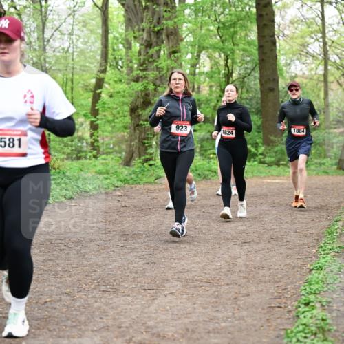 19.04.2026 - Hammer Lauf Dr. Thomas Lammeyer http://msf.ph/oto/9558941 19.04.2026 12:46:29 Laufen 000, 923, 1824, 1581, 1884 meine-sportfotos.de