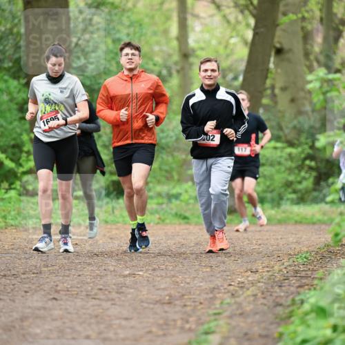 19.04.2026 - Hammer Lauf Dr. Thomas Lammeyer http://msf.ph/oto/9559024 19.04.2026 12:46:47 Laufen 1695, 202, 117, 1502 meine-sportfotos.de