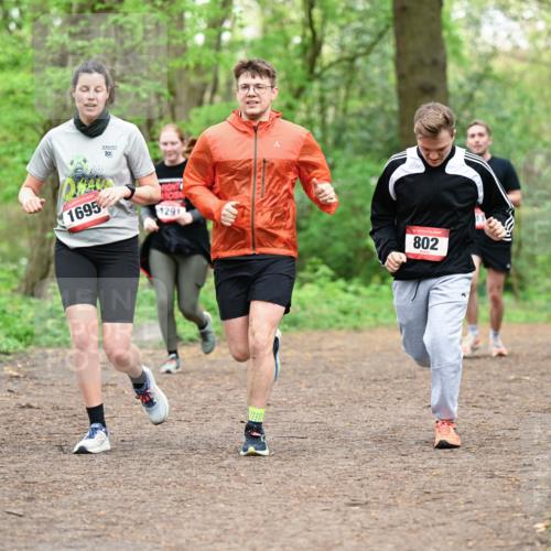 19.04.2026 - Hammer Lauf Dr. Thomas Lammeyer http://msf.ph/oto/9559060 19.04.2026 12:46:51 Laufen 1695, 1291, 802 meine-sportfotos.de