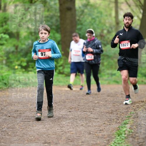 19.04.2026 - Hammer Lauf Dr. Thomas Lammeyer http://msf.ph/oto/9559216 19.04.2026 12:47:16 Laufen 1927 meine-sportfotos.de