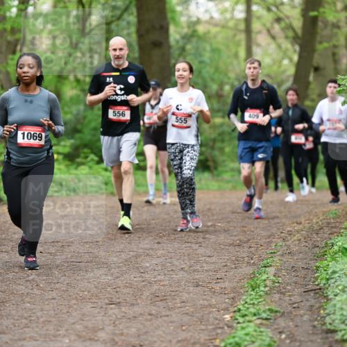 19.04.2026 - Hammer Lauf Dr. Thomas Lammeyer http://msf.ph/oto/9559483 19.04.2026 12:47:54 Laufen 1636, 1069, 556, 555, 409 meine-sportfotos.de