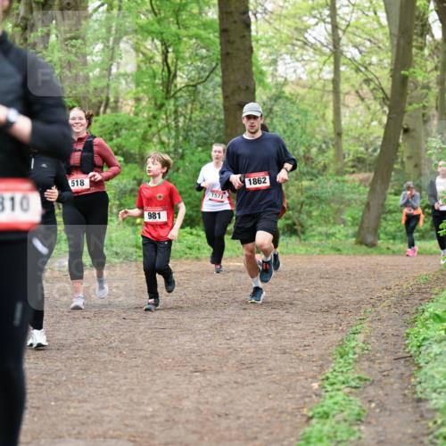 19.04.2026 - Hammer Lauf Dr. Thomas Lammeyer http://msf.ph/oto/9559574 19.04.2026 12:48:04 Laufen 810, 518, 1862 meine-sportfotos.de