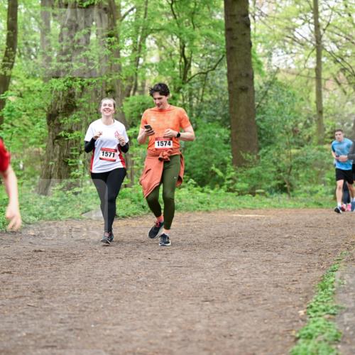 19.04.2026 - Hammer Lauf Dr. Thomas Lammeyer http://msf.ph/oto/9559590 19.04.2026 12:48:06 Laufen 981, 1571, 1574, 175 meine-sportfotos.de